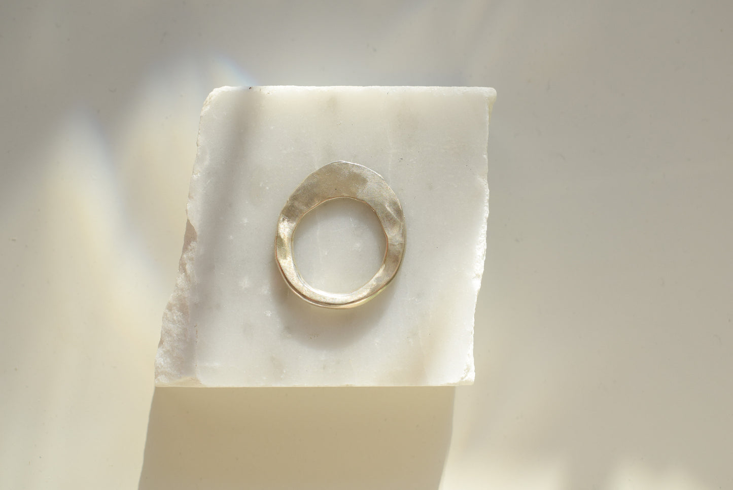 Hammered ring